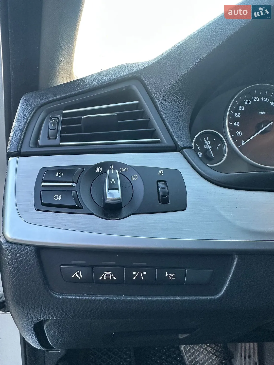 2010 BMW 5er - мініатюра 20