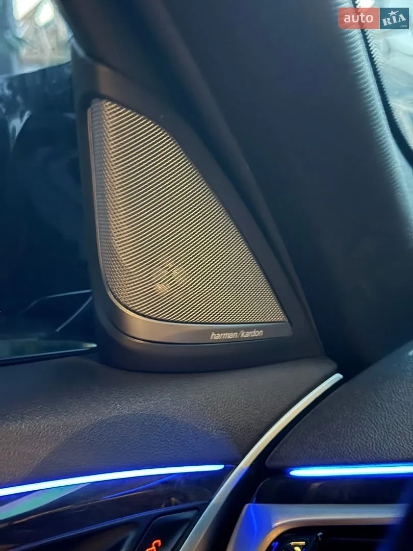 2017 BMW 5er - мініатюра 16