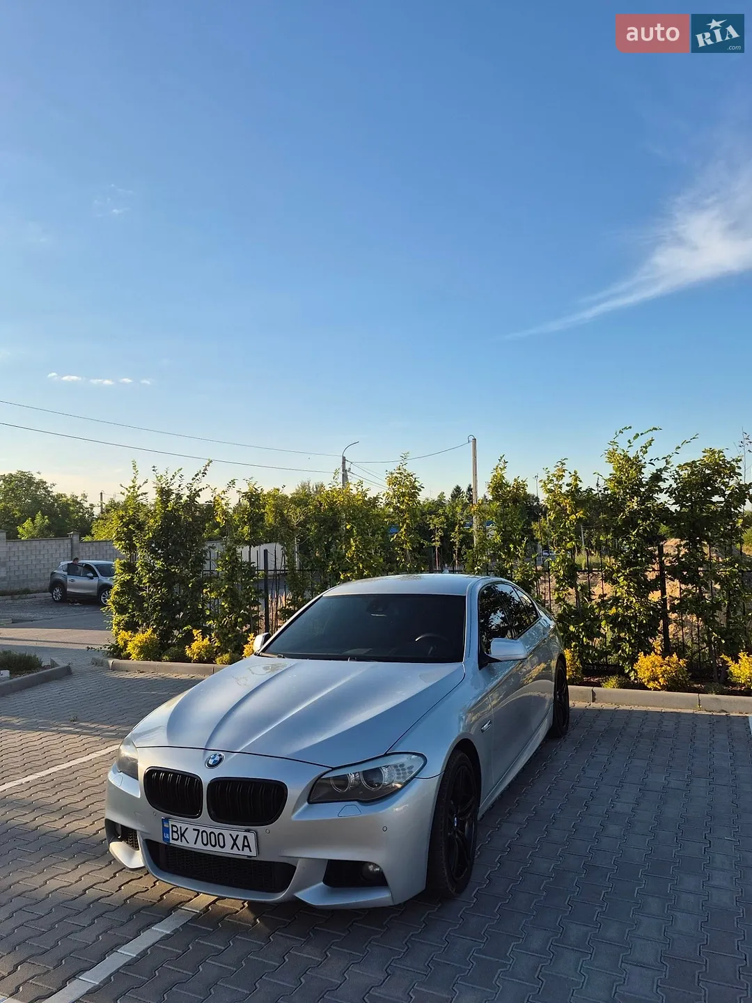 2011 BMW 5er - мініатюра 2