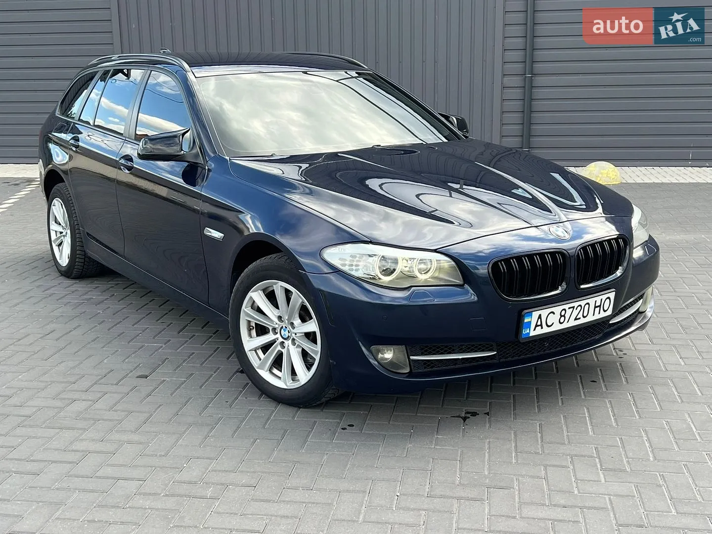 2011 BMW 5er - фото 1