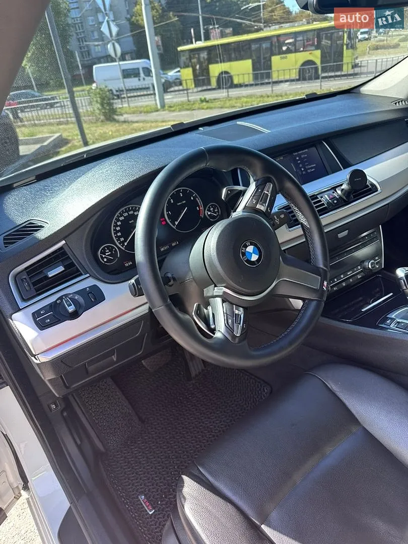 2010 BMW 5er - мініатюра 23