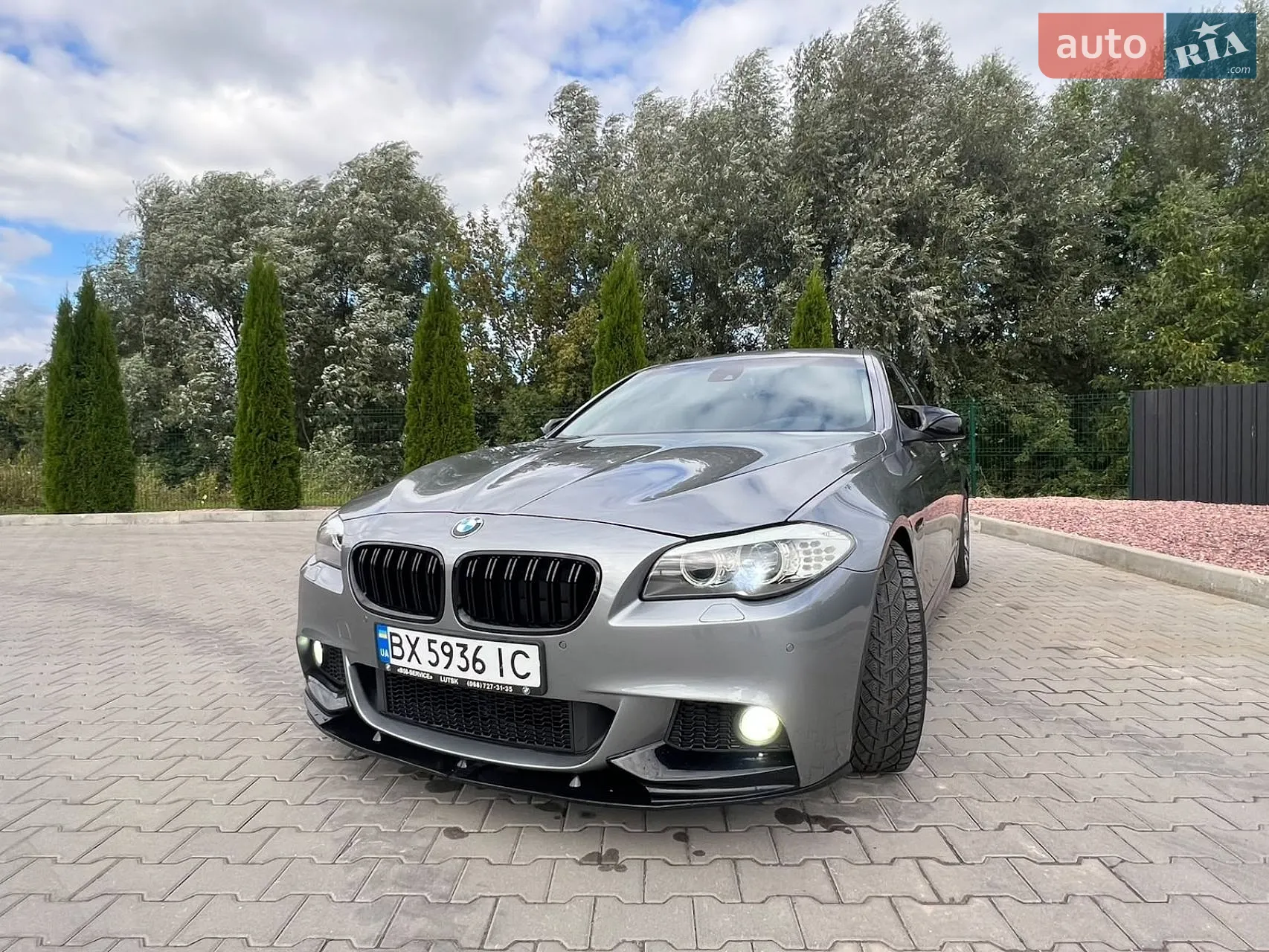 2010 BMW 5er - мініатюра 2