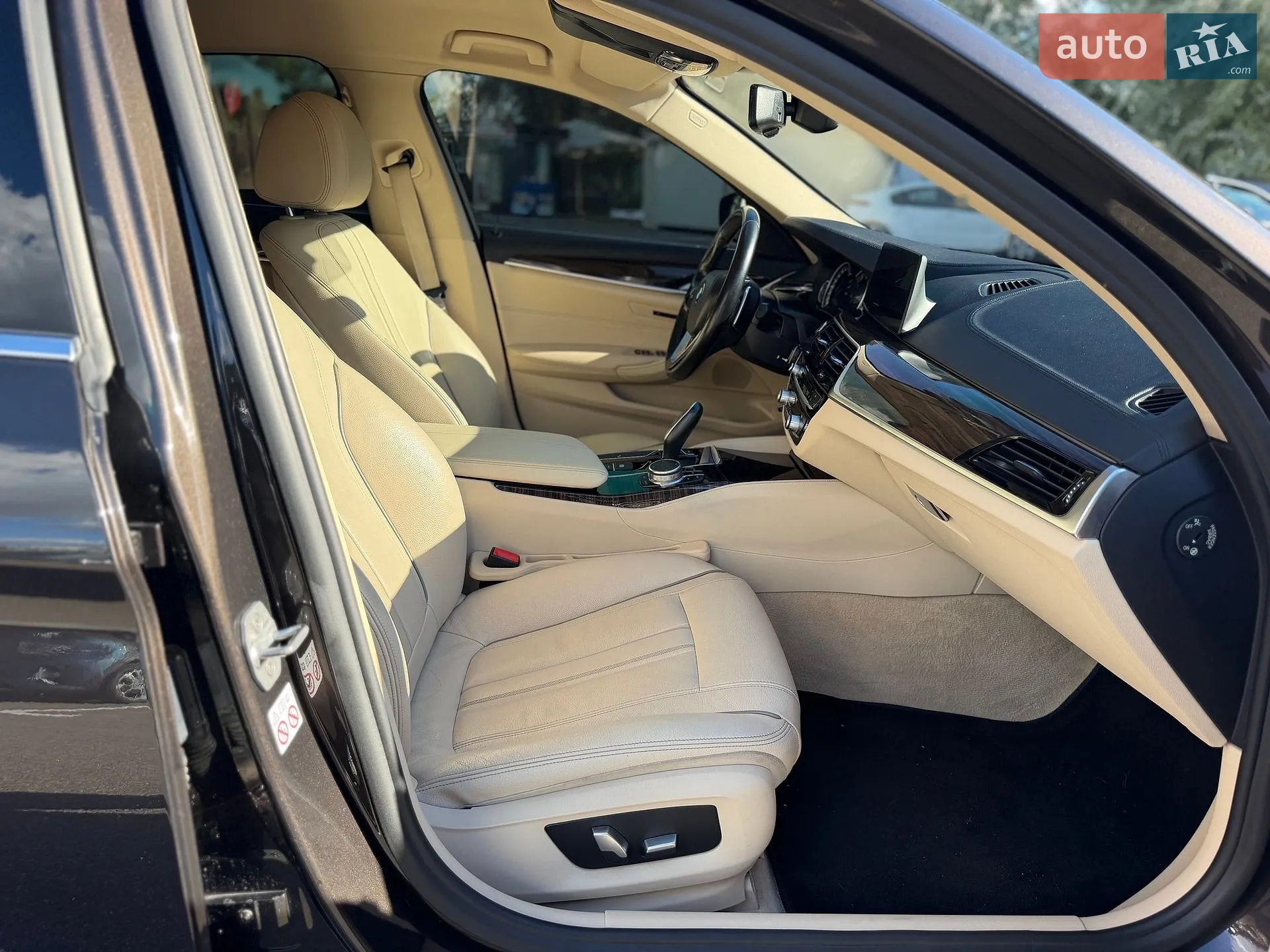 2017 BMW 5er - мініатюра 29