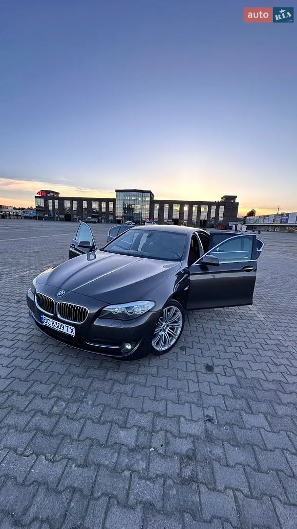 2010 BMW 5er - мініатюра 13