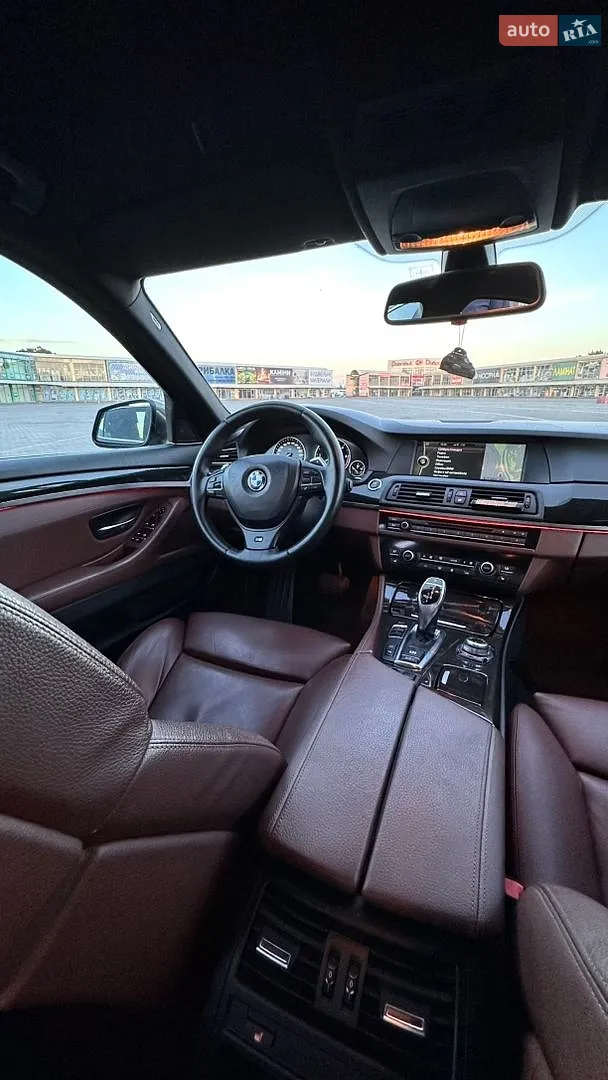 2010 BMW 5er - мініатюра 21