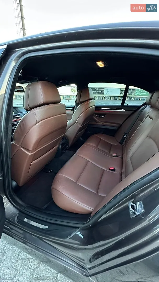 2010 BMW 5er - мініатюра 24