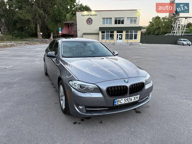 BMW 5 Series 2012