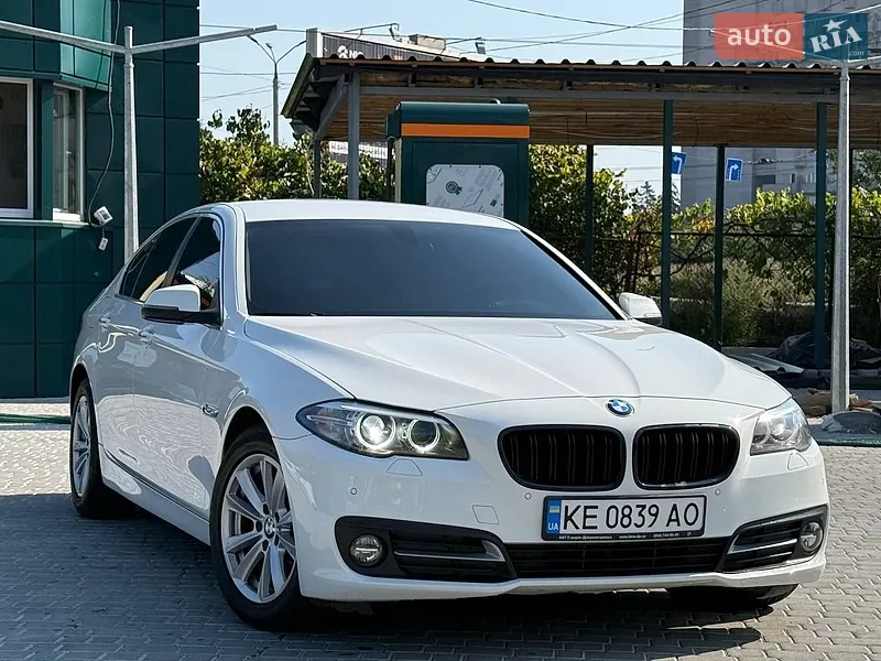 BMW 5 Series 2016