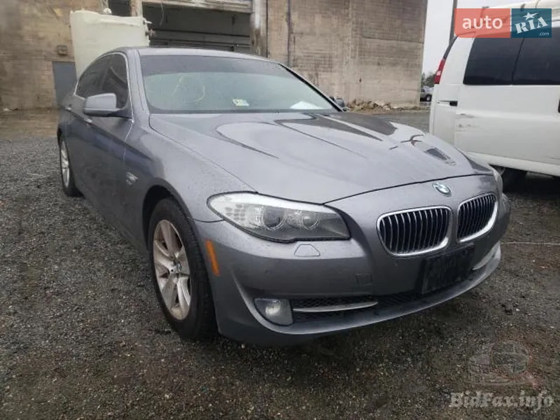 BMW 5 Series 2011