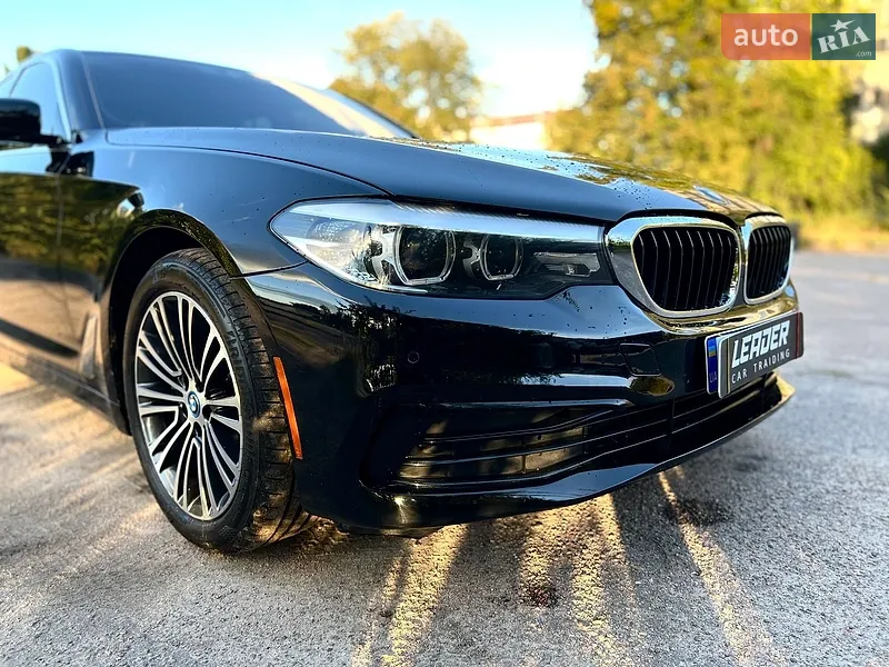 BMW 5 Series 2019