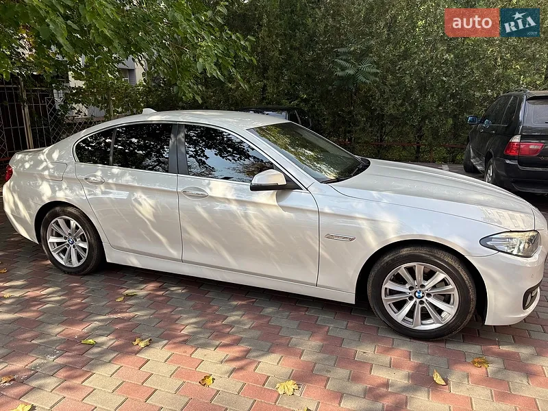 BMW 5 Series 2016