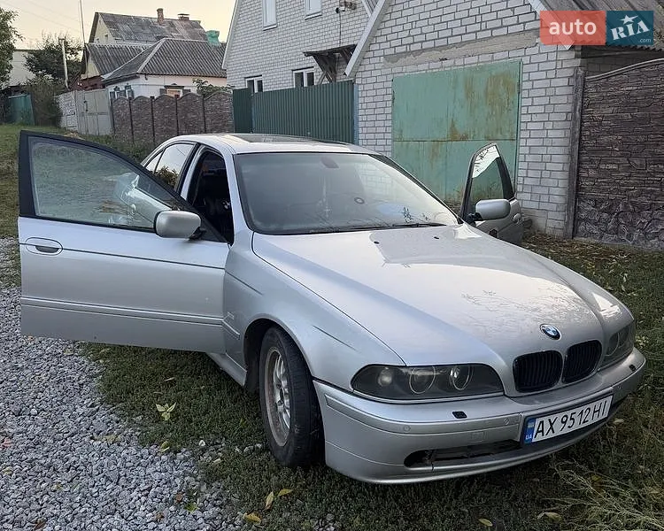 BMW 5 Series 2001