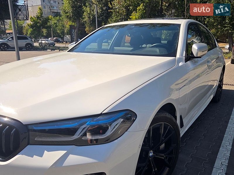 Седан BMW 5 Series 2021 в Черновцах