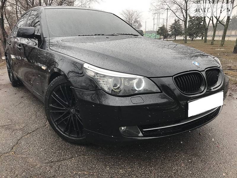 BMW 5 2008 года