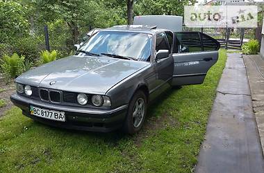Седан BMW 524 1992 в Львове