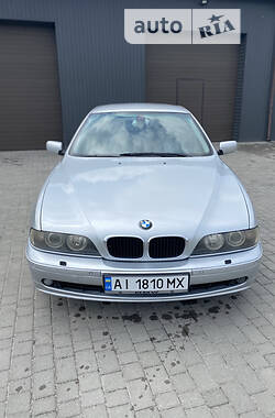 Седан BMW 530 2001 в Сарнах