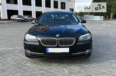Седан BMW 535 2013 в Хмельницком