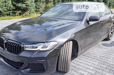 Седан BMW 550 2021 в Городку