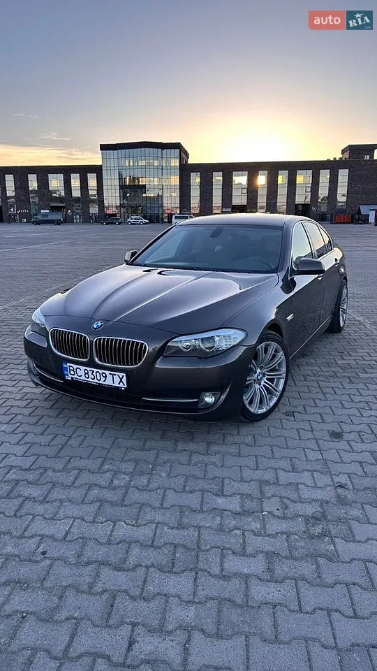 2010 BMW 5er - мініатюра 35