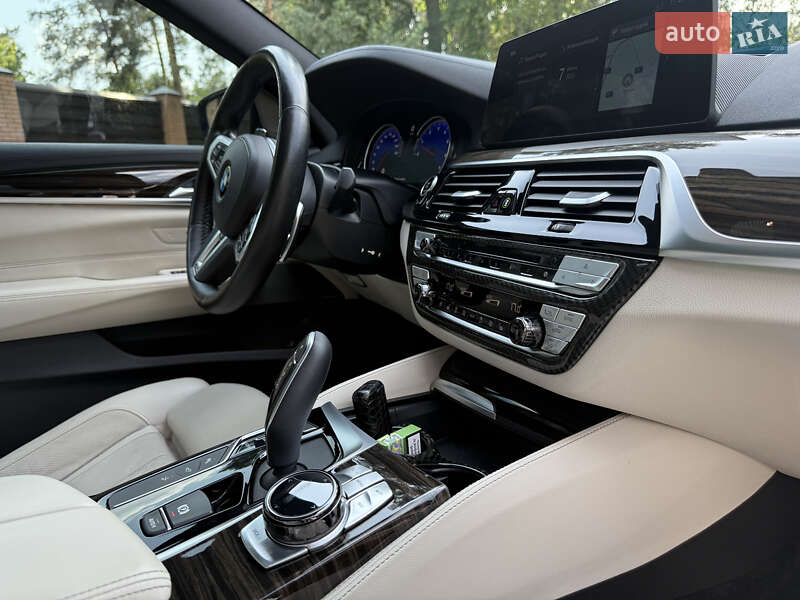 Лифтбек BMW 6 Series GT 2017 в Киеве