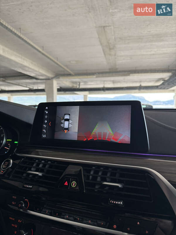 Лифтбек BMW 6 Series GT 2018 в Ужгороде