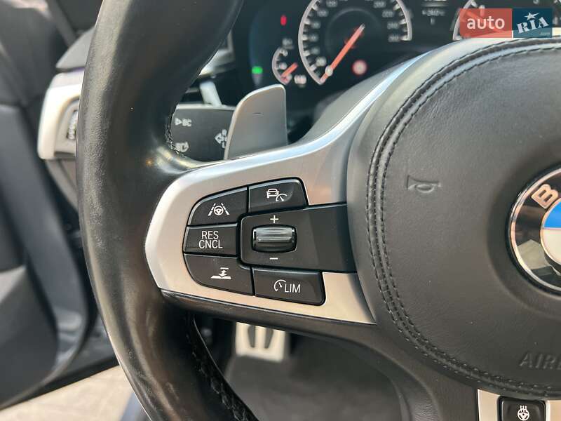 Лифтбек BMW 6 Series GT 2018 в Киеве фото 36 Лифтбек BMW 6 Series GT 2018 в Киеве