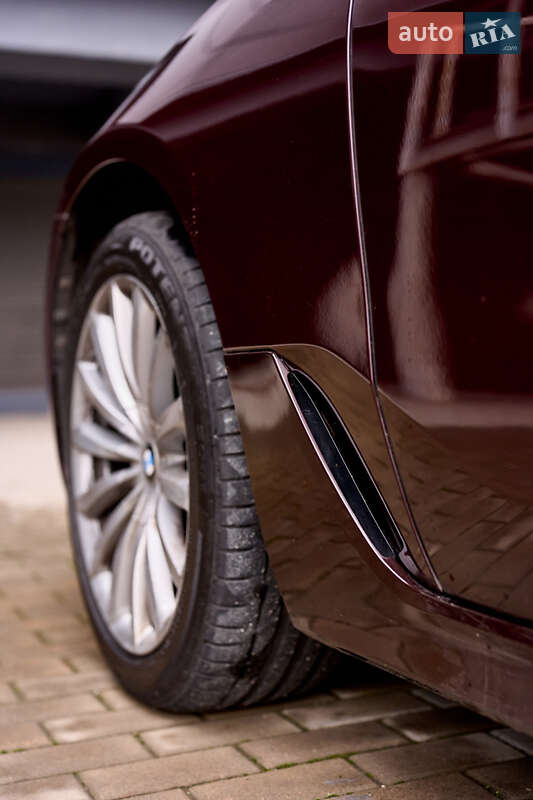 Лифтбек BMW 6 Series GT 2018 в Киеве фото 41 Лифтбек BMW 6 Series GT 2018 в Киеве