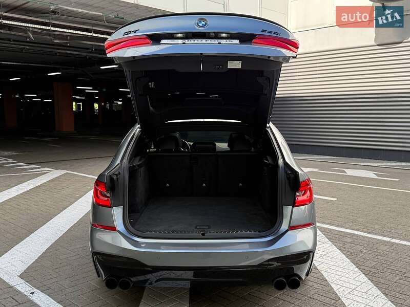 Ліфтбек BMW 6 Series GT 2018 в Києві фото 10 Ліфтбек BMW 6 Series GT 2018 в Києві