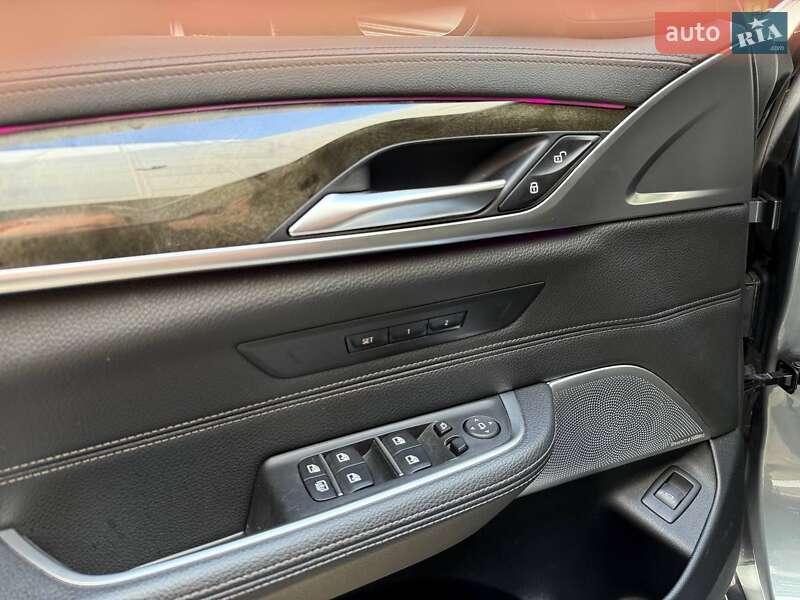 Ліфтбек BMW 6 Series GT 2018 в Києві фото 19 Ліфтбек BMW 6 Series GT 2018 в Києві