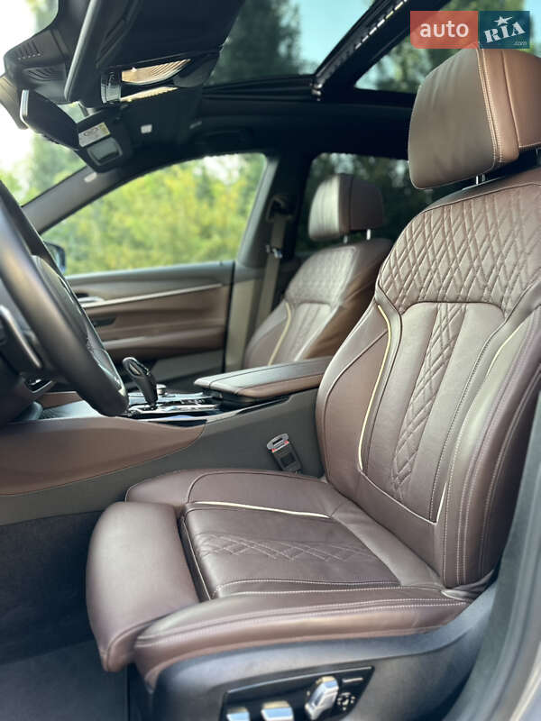 Лифтбек BMW 6 Series GT 2022 в Киеве