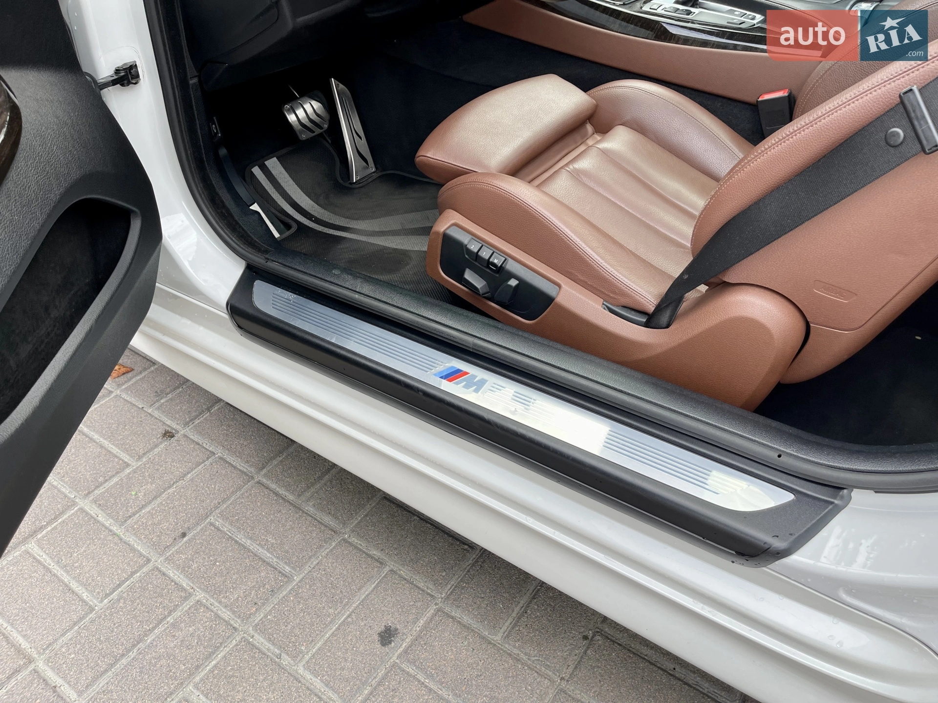 2012 BMW 6er - мініатюра 43