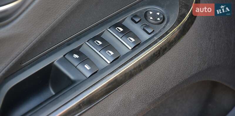 Кабріолет BMW 6 Series 2015 в Києві фото 18 Кабріолет BMW 6 Series 2015 в Києві