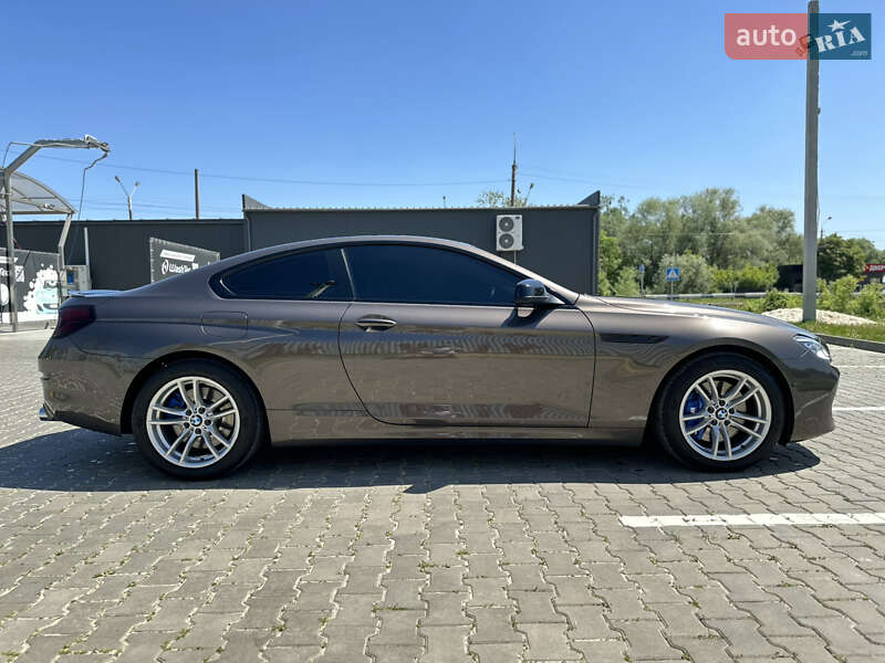 Купе BMW 6 Series 2012 в Чернівцях