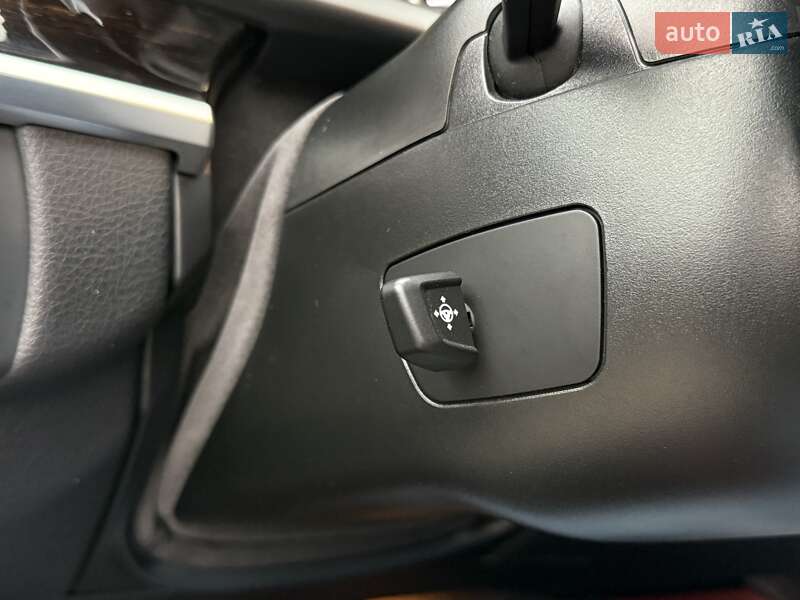 Купе BMW 6 Series 2012 в Киеве фото 31 Купе BMW 6 Series 2012 в Киеве