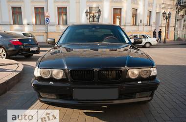 Седан BMW 7 Series 1999 в 