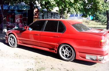 Седан BMW 7 Series 1992 в 