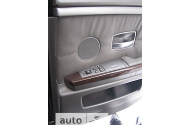 Седан BMW 7 Series 2002 в 