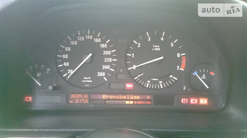 Седан BMW 7 Series 1992 в Полонном