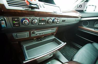 Седан BMW 7 Series 2006 в Львове