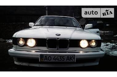 Седан BMW 7 Series 1988 в Межгорье