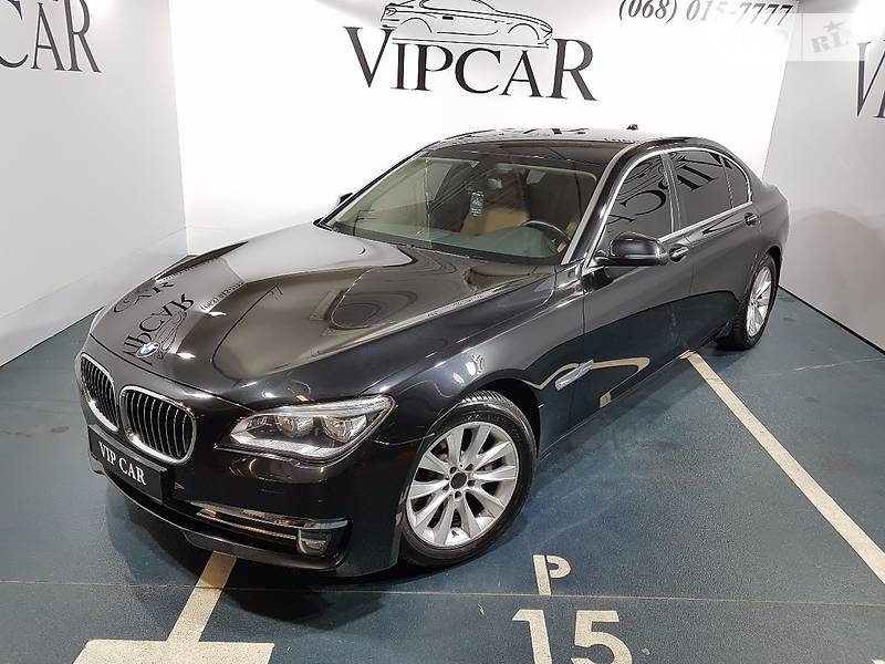 Седан BMW 7 Series 2013 в Киеве