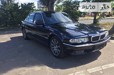 Седан BMW 7 Series 2000 в Киеве