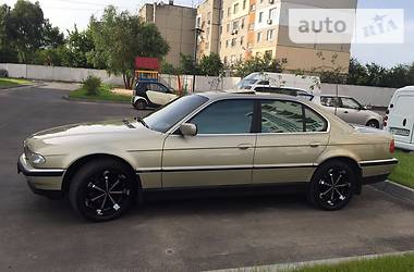 Седан BMW 7 Series 2000 в Киеве