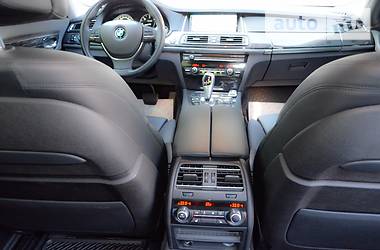 Седан BMW 7 Series 2015 в Киеве