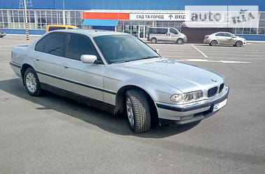 Седан BMW 7 Series 2000 в Луцке