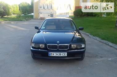 Седан BMW 7 Series 2000 в Хмельницком