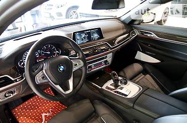 Седан BMW 7 Series 2017 в Одессе