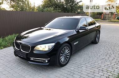 Седан BMW 7 Series 2014 в Ровно