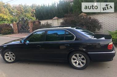 Седан BMW 7 Series 2000 в Виннице