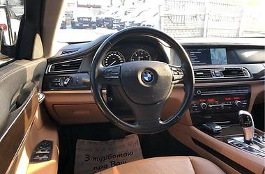 Седан BMW 7 Series 2010 в Тернополе